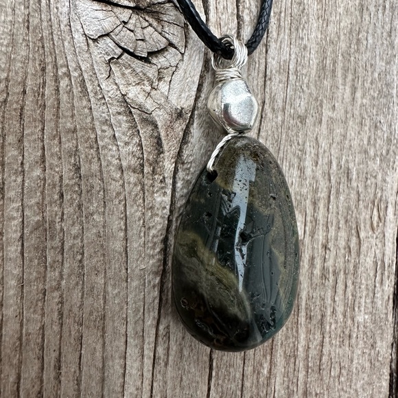 Ocean Jasper Necklace Connected to Joy, Release and Alignment. - Picture 4 of 7